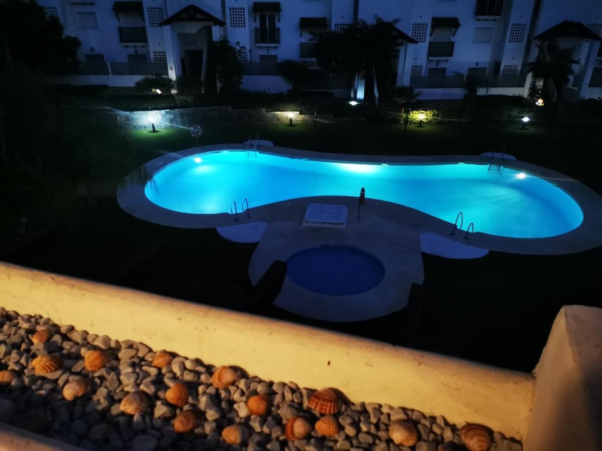 Residencial Duquesa 2049 Appartement Manilva Buitenkant foto